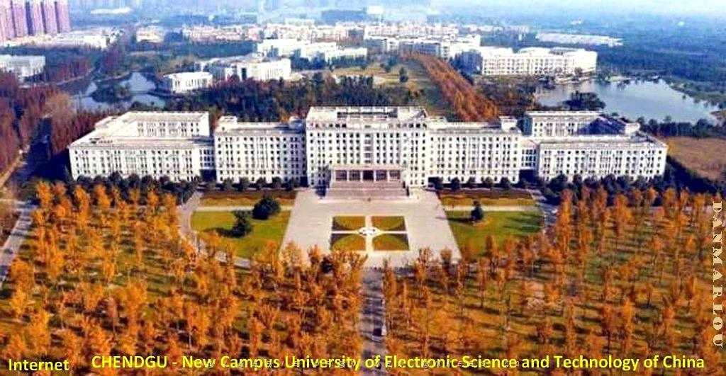 Chengdu- Universite Science electronique 007.jpg